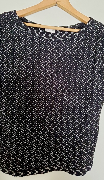 Anthropologie black and white weaved knitted top - Picture 3 of 6